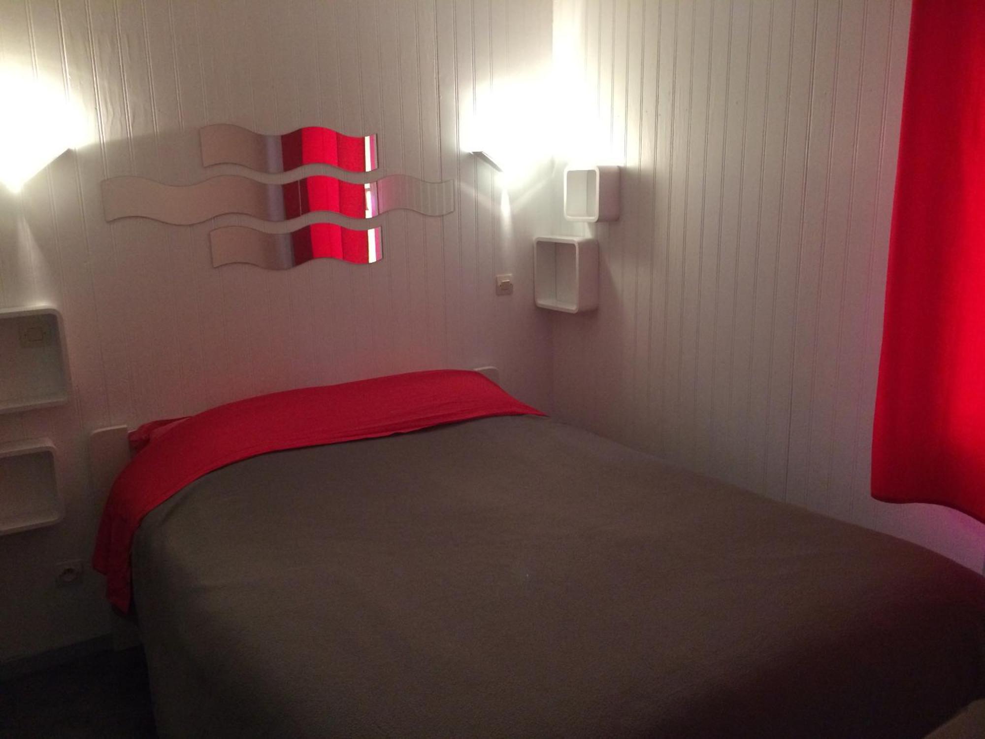 Chalet Orange Naturiste La Jenny Le Porge Room photo